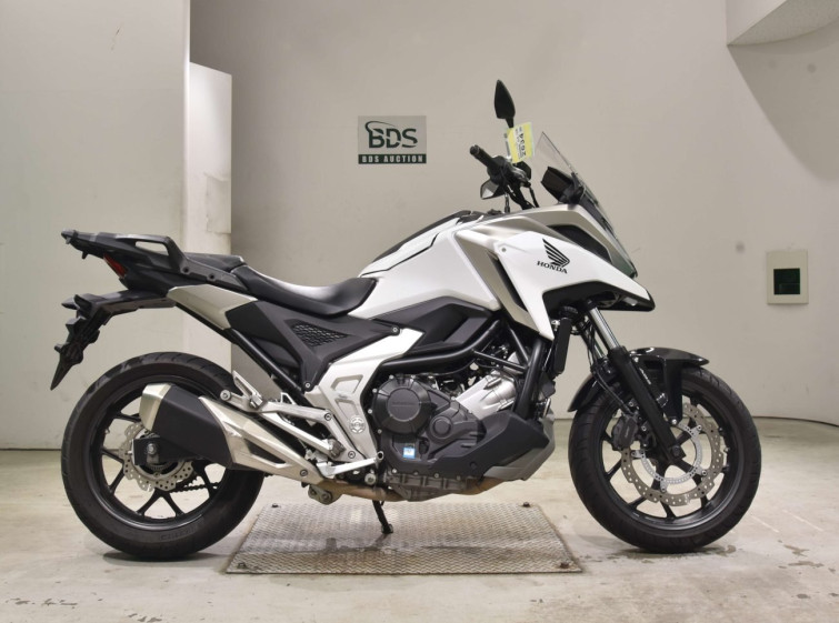 Мотоцикл Honda NC750X з пробігом 24217 km