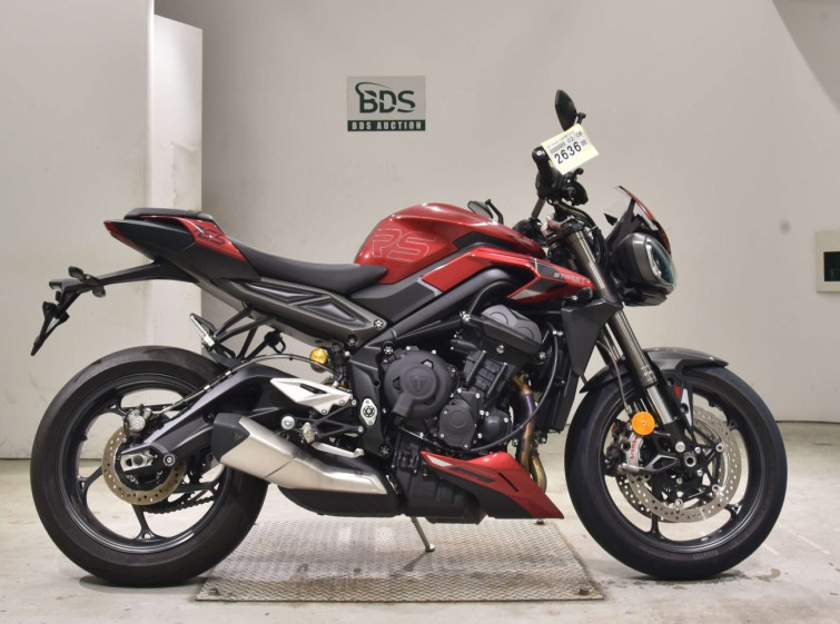 Мотоцикл Triumph STREET TRIPLE RS с пробегом 4186 km