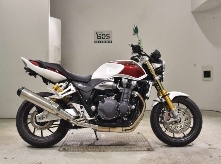 Мотоцикл Honda CB1300SF з пробігом 272 km