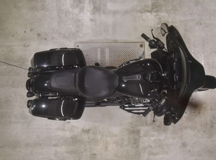 Мотоцикл HD STREET GLIDE FLHXS1870 с пробегом 16133 km
