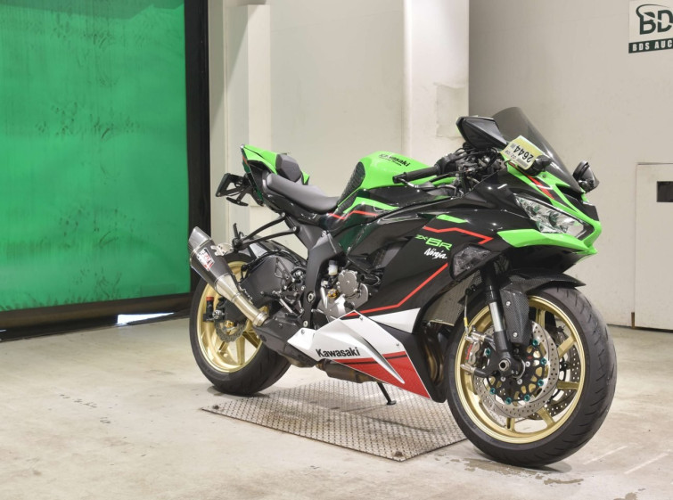 Мотоцикл Kawasaki ZX-6RA с пробегом 3014 km
