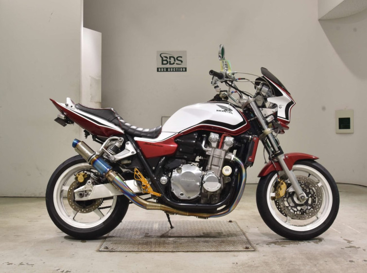 Мотоцикл Honda CB1300SF з пробігом 50015 km