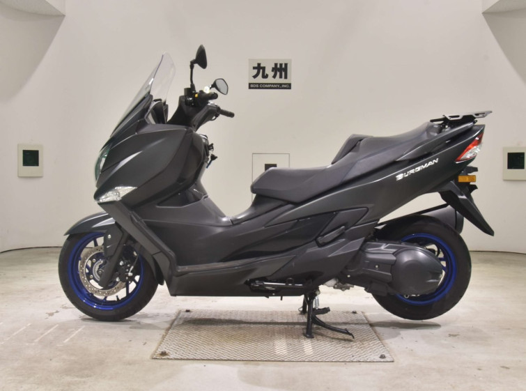 Мотоцикл Suzuki BURGMAN125 с пробегом 6977 km