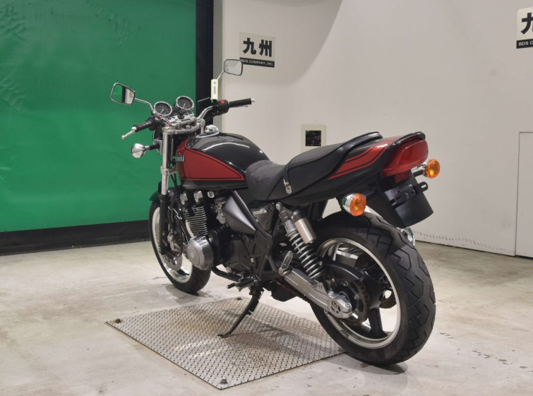 Мотоцикл Kawasaki ZEPHYR400 з пробігом 8329 km