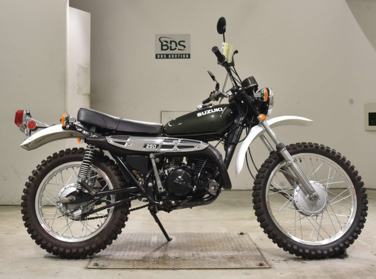 Мотоцикл Suzuki TS250 с пробегом 17883 km