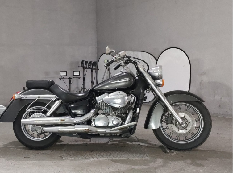 Мотоцикл Honda SHADOW400 CLASSIC з пробігом 41596 km