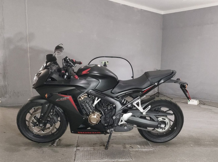 Мотоцикл Honda CBR650F с пробегом 3122 km