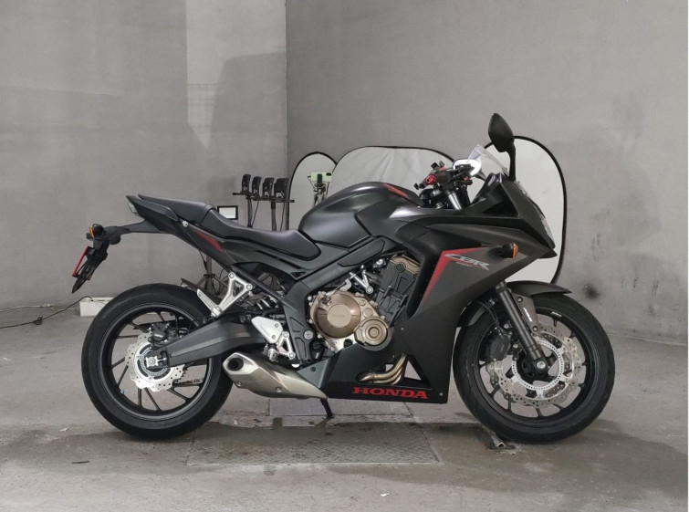 Мотоцикл Honda CBR650F с пробегом 3122 km