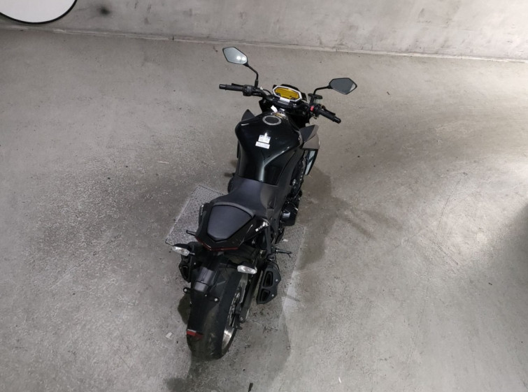 Мотоцикл Kawasaki Z1000 с пробегом 3642 km