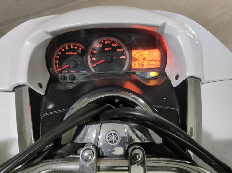 Мотоцикл Yamaha MAJESTY 250 с пробегом 37904 km