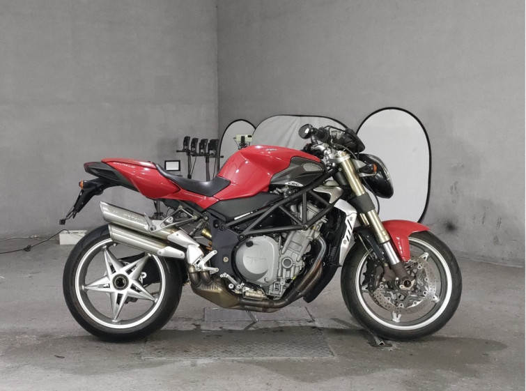Мотоцикл MV Agusta BRUTALE750S с пробегом 2406 km