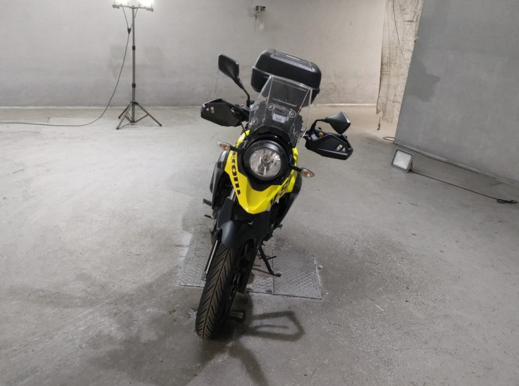 Мотоцикл Suzuki V-STROM DL250 с пробегом 18764 km