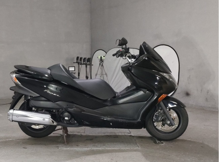 Мотоцикл Honda FORZA Z з пробігом 4698 km