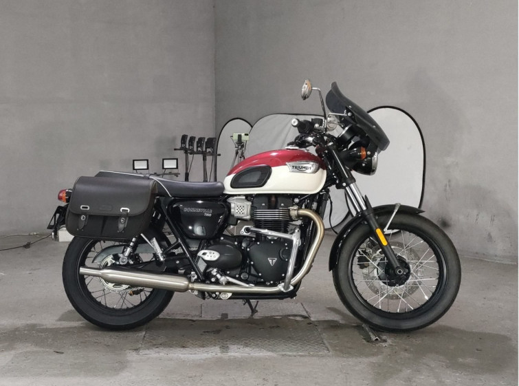 Мотоцикл Triumph BONNEVILLE T100 з пробігом 7745 km