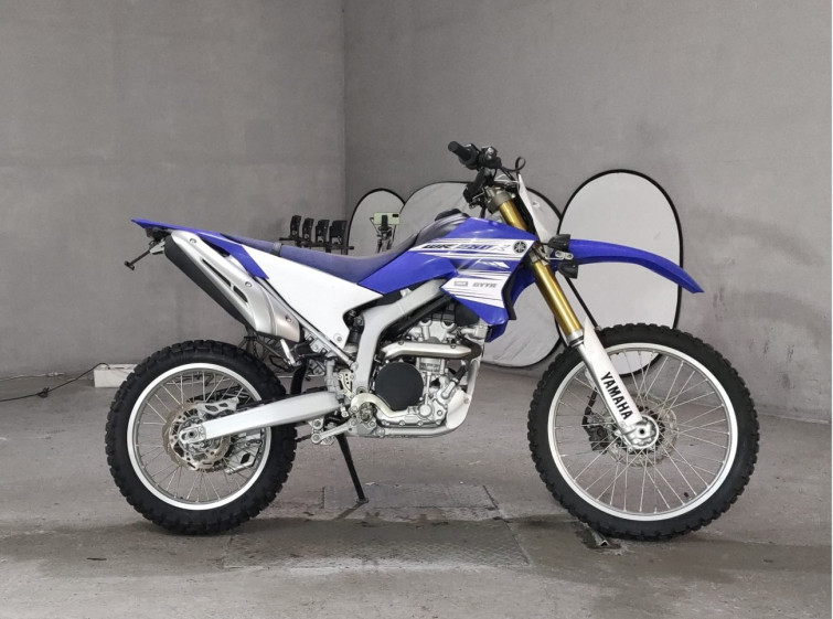 Мотоцикл Yamaha WR250R с пробегом 541 km