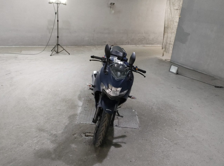 Мотоцикл Suzuki GIXXER SF250 с пробегом 997 km