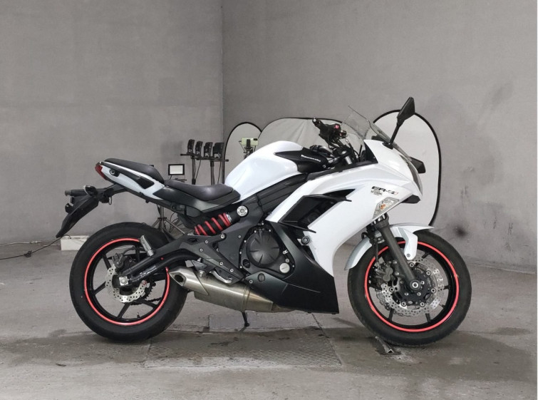 Мотоцикл Kawasaki NINJA650 з пробігом 21941 km