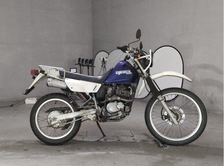 Мотоцикл Suzuki DJEBEL200 с пробегом 43981 km