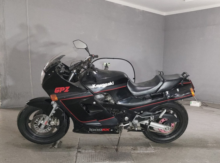 Мотоцикл Kawasaki GPZ1000RX з пробігом 13667 km