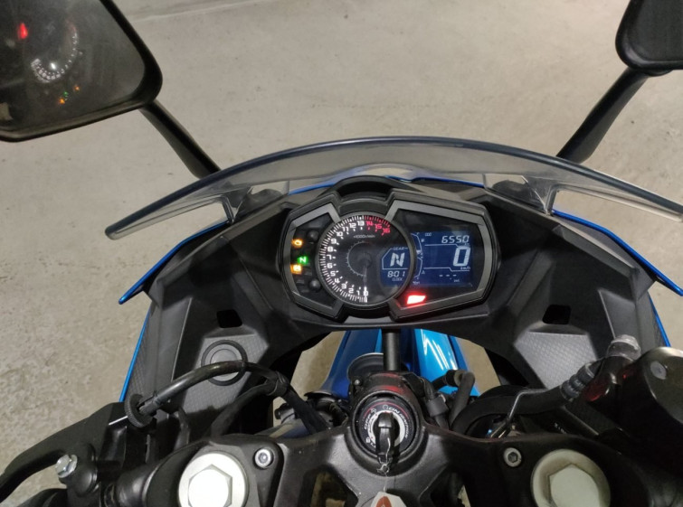 Мотоцикл Kawasaki NINJA250 с пробегом 6550 km