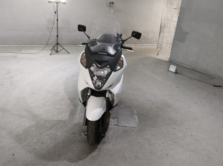 Мотоцикл Honda SILVERWING400 з пробігом 28820 km