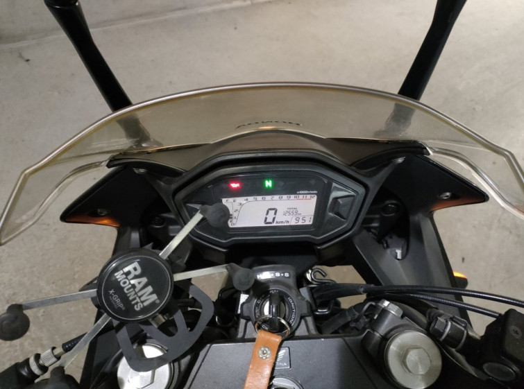 Мотоцикл Honda CBR400R с пробегом 12559 km