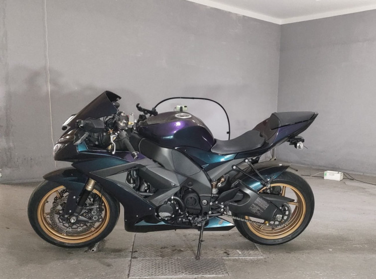 Мотоцикл Kawasaki NINJA ZX-10R з пробігом 22761 km