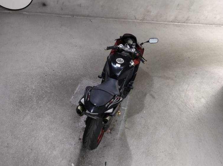 Мотоцикл Kawasaki NINJA ZX-10R