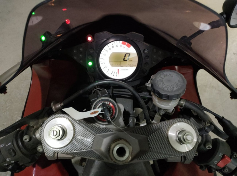 Мотоцикл Kawasaki NINJA ZX-10R