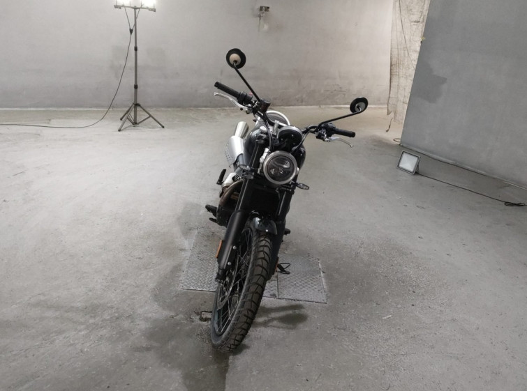 Мотоцикл Triumph scrambler 1200x с пробегом 352 km