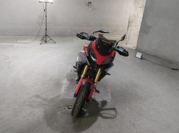 Мотоцикл BMW F900XR з пробігом 16451 km