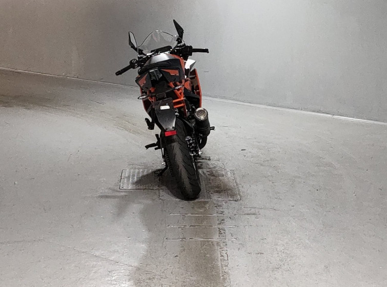 Мотоцикл KTM RC 390