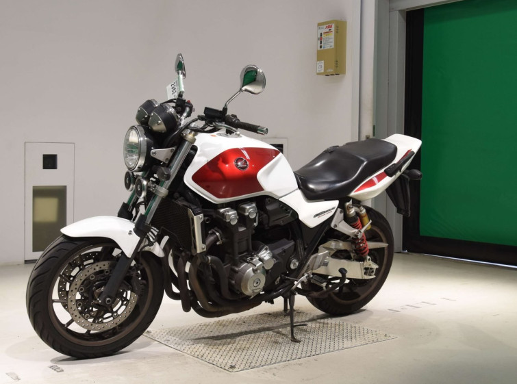 Мотоцикл Honda CB1300SF з пробігом 108694 km