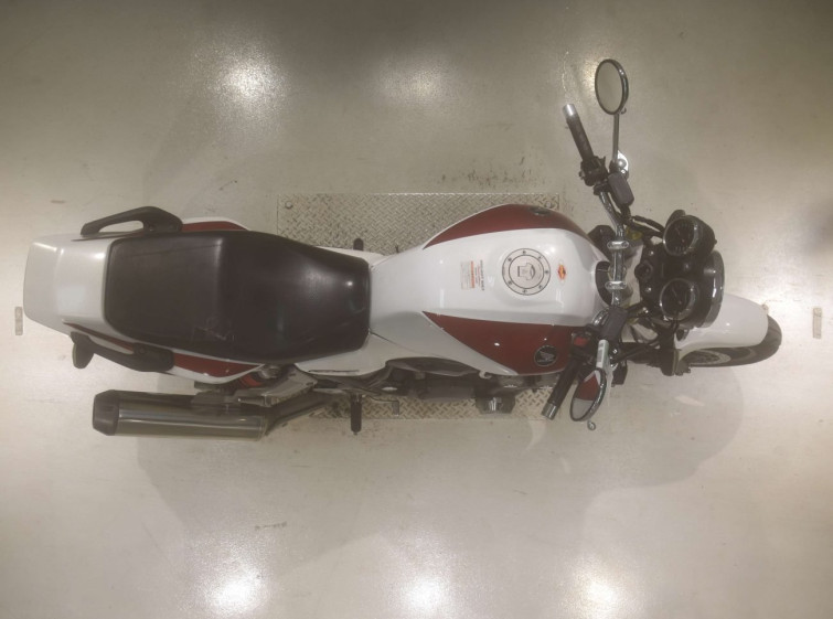 Мотоцикл Honda CB1300SF з пробігом 108694 km