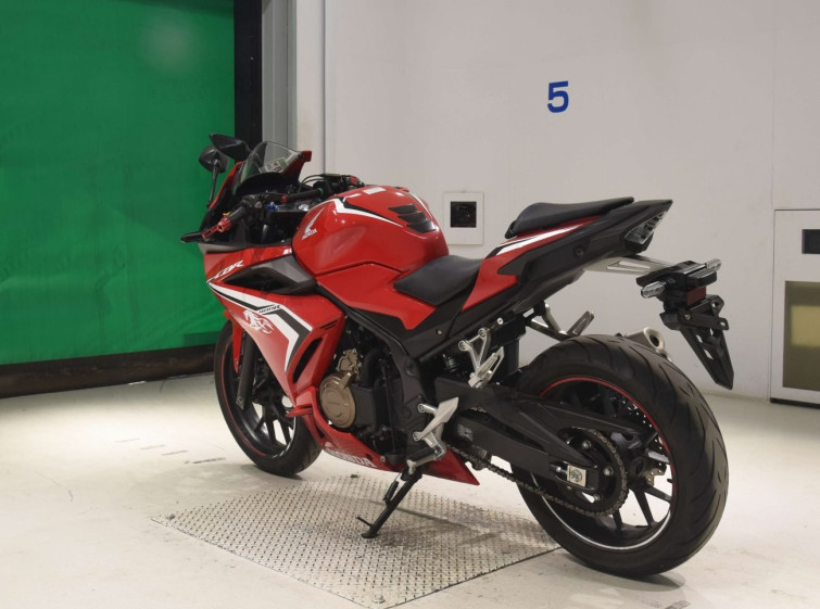 Мотоцикл Honda CBR400R з пробігом 27017 km