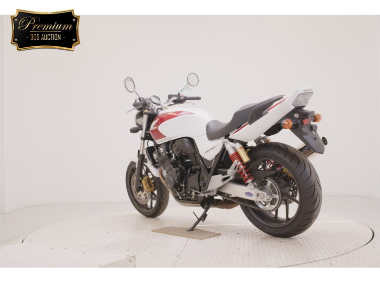 Мотоцикл Honda CB400SF з пробігом 1449 km