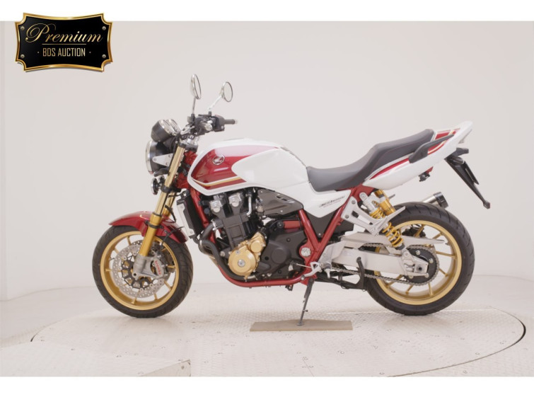 Мотоцикл Honda CB1300SF з пробігом 6354 km