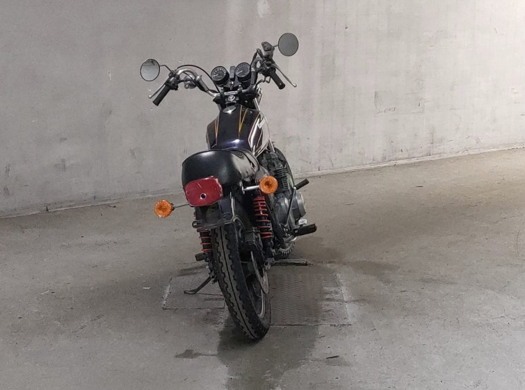 Мотоцикл Kawasaki Z650LTD з пробігом 29074 km