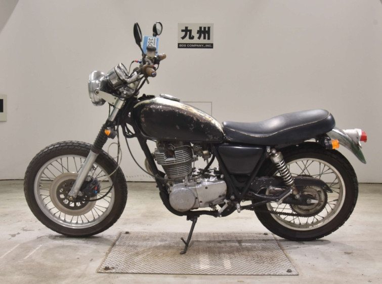 Мотоцикл Yamaha SR400-2 с пробегом 25343 km
