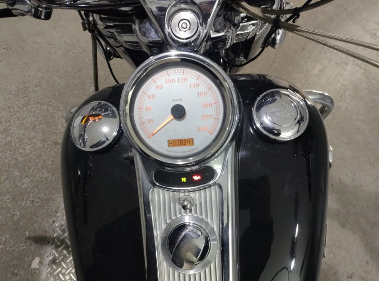Мотоцикл HD ROAD KING FLHRS1580 з пробігом 8841 km