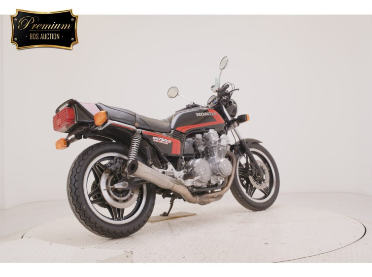 Мотоцикл Honda CB750SF с пробегом 19273 km