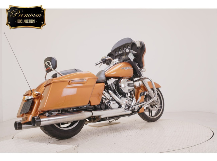 Мотоцикл HD SREET GLIDE FLHX1690 з пробігом 16872 km