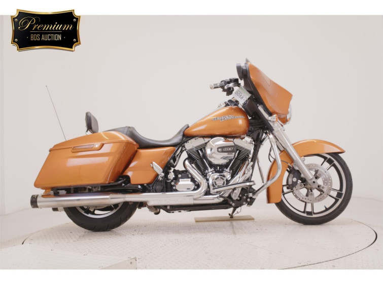 Мотоцикл HD SREET GLIDE FLHX1690 з пробігом 16872 km