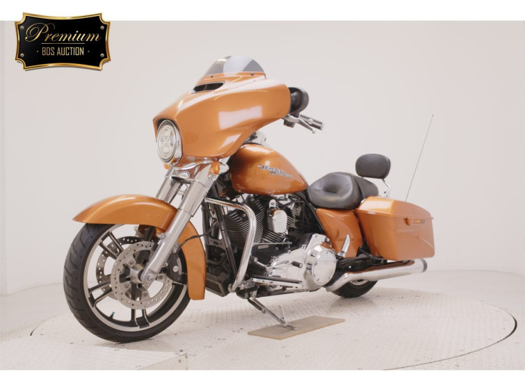 Мотоцикл HD SREET GLIDE FLHX1690 з пробігом 16872 km