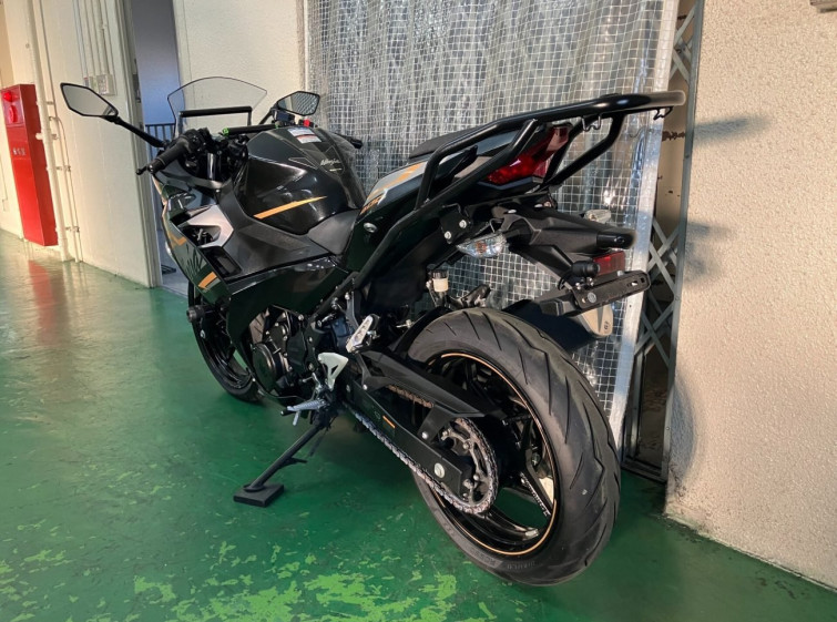 Мотоцикл Kawasaki NINJA400 с пробегом 18053 km