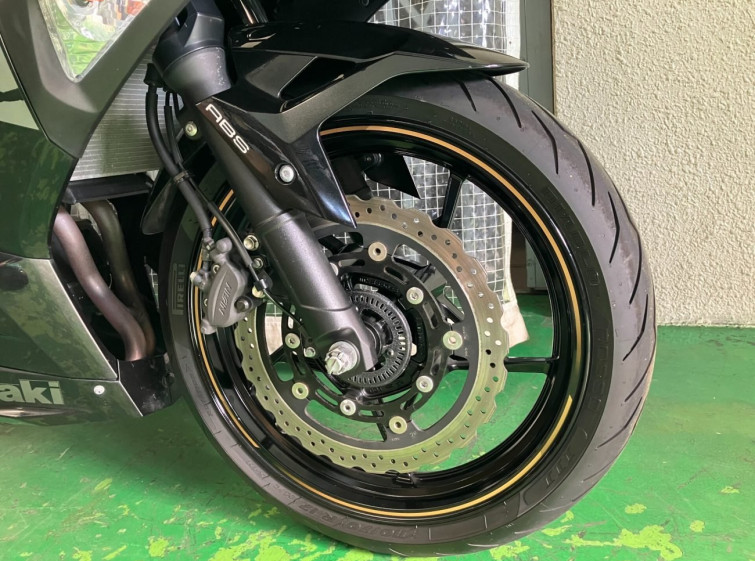 Мотоцикл Kawasaki NINJA400 с пробегом 18053 km