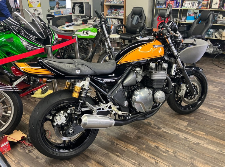 Мотоцикл Kawasaki ZEPHYR1100 з пробігом 39032 km