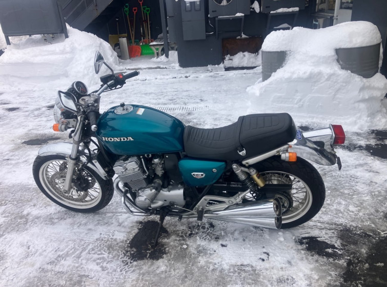 Мотоцикл Honda CB400FOUR с пробегом 1432 km