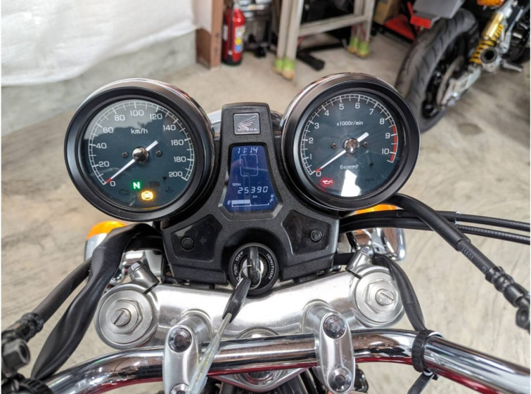 Мотоцикл Honda CB1100EXA з пробігом 25390 km