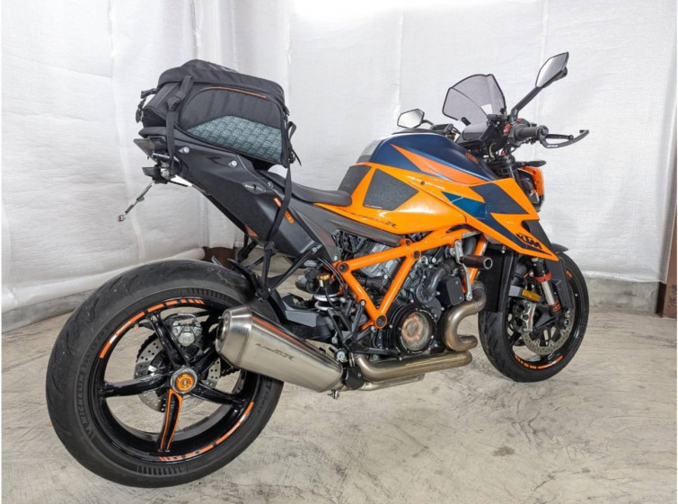 Мотоцикл KTM 1290 SUPERDUKE R с пробегом 10372 km
